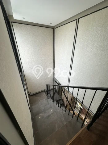 Jual Rumah Mewah Megah Dengan View Eksklusif di Bintaro, Tangerang Selatan Jual Rumah Mewah Megah Dengan View Eksklusif di Bintaro, Tangerang Selatan