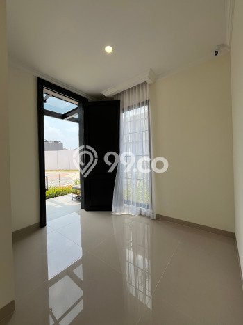 Rumah Luxury Modern Tanpa Renovasi di Surabaya Kota Surabaya Rumah Luxury Modern Tanpa Renovasi di Surabaya Kota Surabaya