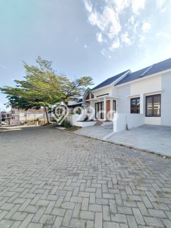 HUNIAN PILIHAN! Rumah di Dau, Luas 81m2m² Bangunan 50m2m² HUNIAN PILIHAN! Rumah di Dau, Luas 81m2m² Bangunan 50m2m²