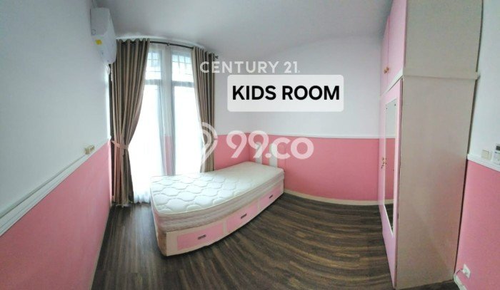 For Sale Hunian Rumah Terawat 3 Kamar di Bintaro, Tangerang Selatan For Sale Hunian Rumah Terawat 3 Kamar di Bintaro, Tangerang Selatan