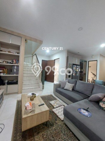 Hunian Elit LB 177m2 Siap Huni Desain Elegan di Bintaro, Tangerang Selatan Hunian Elit LB 177m2 Siap Huni Desain Elegan di Bintaro, Tangerang Selatan