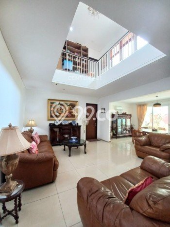 Dijual Rumah Mewah Elegan Dengan View Cantik di Bintaro, Tangerang Selatan Dijual Rumah Mewah Elegan Dengan View Cantik di Bintaro, Tangerang Selatan