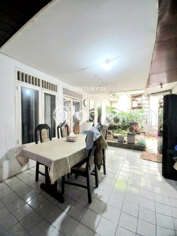 For Sale! Premium House LT 250m2 Desain Elegan di Bintaro For Sale! Premium House LT 250m2 Desain Elegan di Bintaro