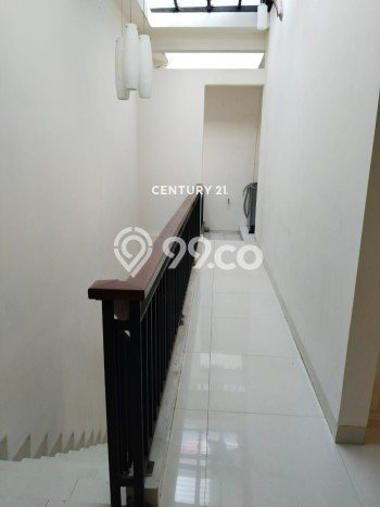Rumah Disewakan Tangerang Selatan LT 150m2 LB 216m2 Kawasan Bintaro Rumah Disewakan Tangerang Selatan LT 150m2 LB 216m2 Kawasan Bintaro