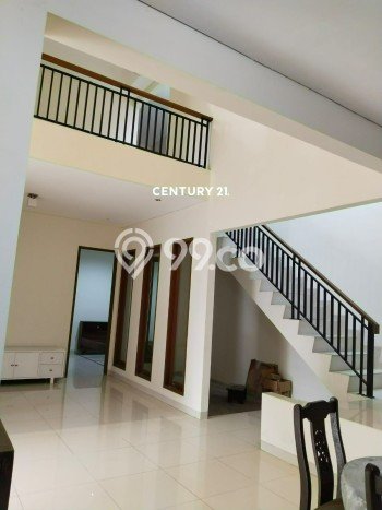 Rumah Disewakan Tangerang Selatan LT 150m2 LB 216m2 Kawasan Bintaro Rumah Disewakan Tangerang Selatan LT 150m2 LB 216m2 Kawasan Bintaro