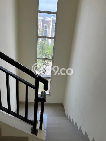 For Sale! Premium House LT 200m2 Desain Elegan di Batam Centre For Sale! Premium House LT 200m2 Desain Elegan di Batam Centre