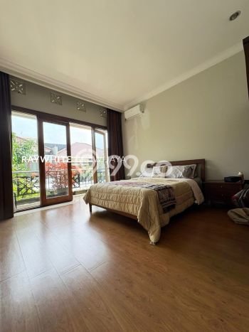 Rumah Elit LB 302m2 Siap Huni Desain Elegan di Ampera, Jakarta Selatan Rumah Elit LB 302m2 Siap Huni Desain Elegan di Ampera, Jakarta Selatan