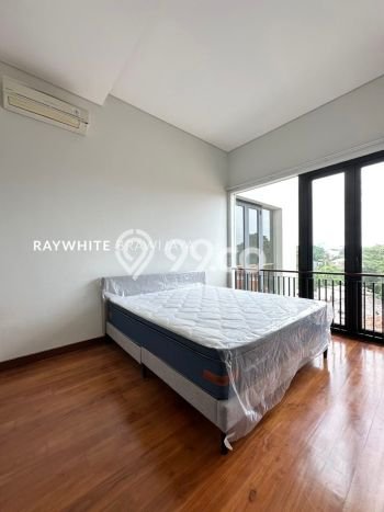 Siap Huni Rumah Mewah 4 Kamar di Cilandak Dekat ke Mana Saja Siap Huni Rumah Mewah 4 Kamar di Cilandak Dekat ke Mana Saja