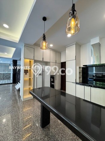 Disewakan Rumah Nyaman di Pondok Indah LT 435m2 / LB 450m2 Kondisi Bagus Disewakan Rumah Nyaman di Pondok Indah LT 435m2 / LB 450m2 Kondisi Bagus