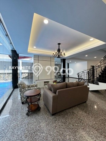 Disewakan Rumah Nyaman di Pondok Indah LT 435m2 / LB 450m2 Kondisi Bagus Disewakan Rumah Nyaman di Pondok Indah LT 435m2 / LB 450m2 Kondisi Bagus