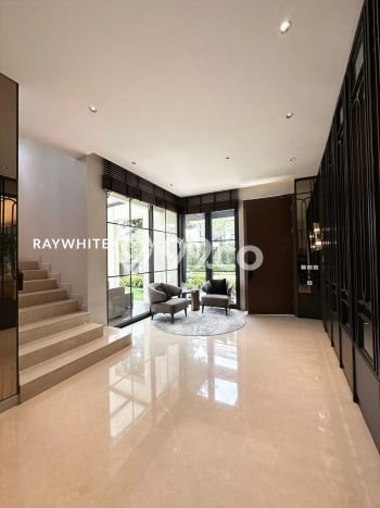 Hunian Elit LB 412m2 Siap Huni Desain Elegan di BSD City, Tangerang Hunian Elit LB 412m2 Siap Huni Desain Elegan di BSD City, Tangerang