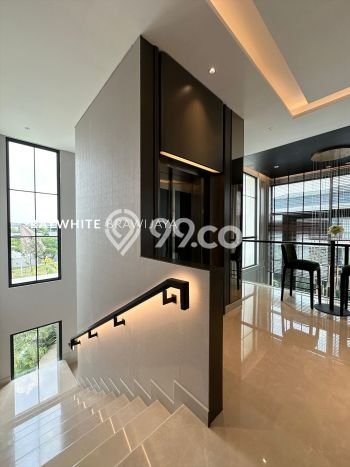 Hunian Elit LB 412m2 Siap Huni Desain Elegan di BSD City, Tangerang Hunian Elit LB 412m2 Siap Huni Desain Elegan di BSD City, Tangerang