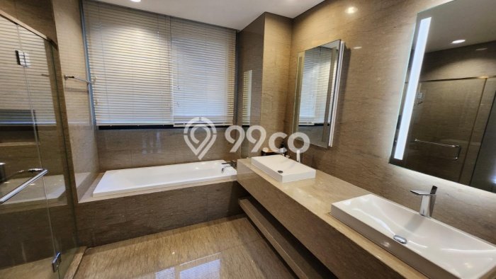 Apartemen Sewa 3 Kamar Murah Siap Huni di Jakarta Selatan, Luas 177m2 Apartemen Sewa 3 Kamar Murah Siap Huni di Jakarta Selatan, Luas 177m2