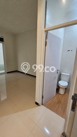 Rumah sewa siap pakai 3 Kamar Tidur di Taman Kopo Indah, Bandung Rumah sewa siap pakai 3 Kamar Tidur di Taman Kopo Indah, Bandung