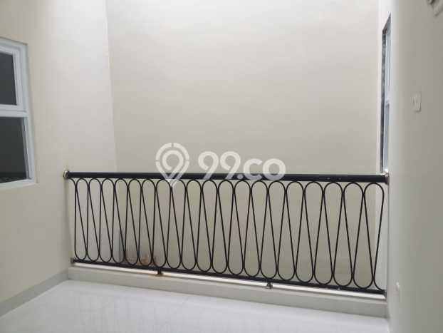 Cocok Untuk Investasi! Dijual Kost di Buah Batu 8 Kamar Cocok Untuk Investasi! Dijual Kost di Buah Batu 8 Kamar