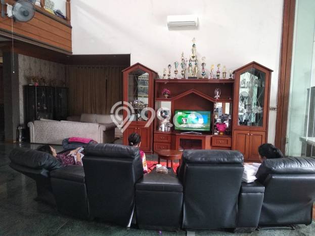 Rumah Eksklusif Dijual LT 1440m2 di Larangan, Tangerang Rumah Eksklusif Dijual LT 1440m2 di Larangan, Tangerang