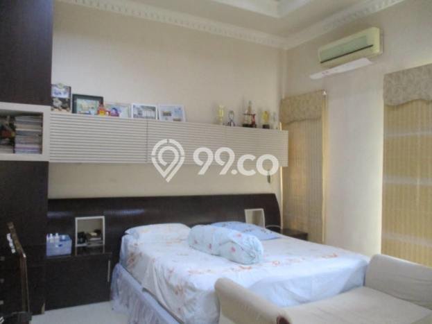Rumah Asri di , Dekat Surabaya, Surabaya - LT 330m2m² Rumah Asri di , Dekat Surabaya, Surabaya - LT 330m2m²