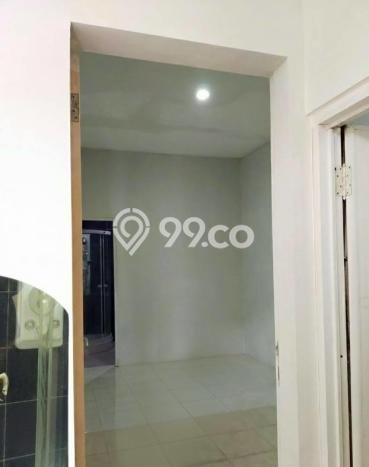 For Sale Hunian Rumah Terawat 2 Kamar di Citraland, Surabaya For Sale Hunian Rumah Terawat 2 Kamar di Citraland, Surabaya