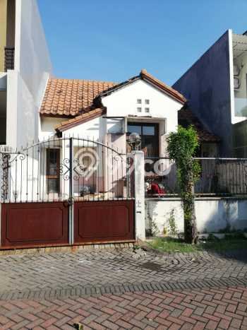 Dijual Rumah Eksklusif 2 KT di Citraland, Surabaya Dijual Rumah Eksklusif 2 KT di Citraland, Surabaya