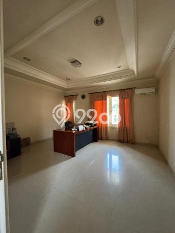 Rumah Asri di , Dekat Surabaya, Surabaya - LT 330m2m² Rumah Asri di , Dekat Surabaya, Surabaya - LT 330m2m²