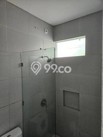 Dijual Rumah Modern 6 KT di Citraland, Surabaya Dijual Rumah Modern 6 KT di Citraland, Surabaya