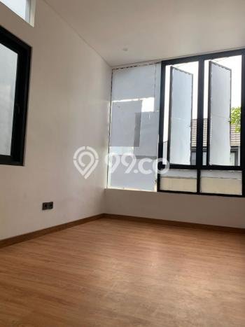 Hunian Elit LB 273m2 Siap Huni Desain Elegan di Citraland, Surabaya Hunian Elit LB 273m2 Siap Huni Desain Elegan di Citraland, Surabaya
