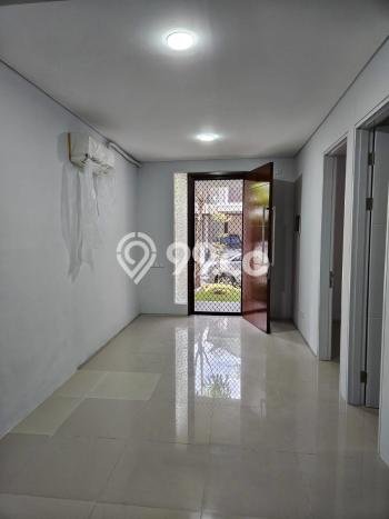 Dijual Rumah Modern 6 KT di Citraland, Surabaya Dijual Rumah Modern 6 KT di Citraland, Surabaya