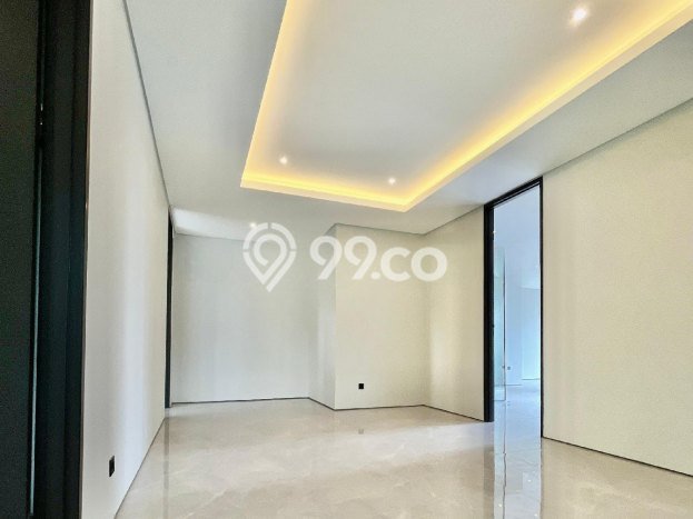 Rumah Luxury Modern Tanpa Renovasi di Citraland Surabaya Rumah Luxury Modern Tanpa Renovasi di Citraland Surabaya