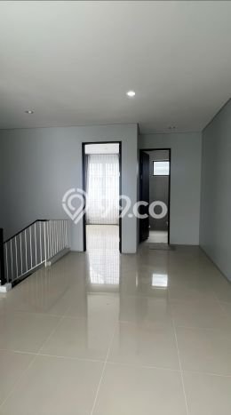 Rumah Elit LB 232m2 Siap Pakai Desain Elegan di Citraland, Surabaya Rumah Elit LB 232m2 Siap Pakai Desain Elegan di Citraland, Surabaya