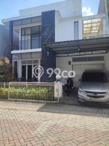 Dijual Hunian Rumah Terawat 3 Kamar di Citraland, Surabaya Dijual Hunian Rumah Terawat 3 Kamar di Citraland, Surabaya