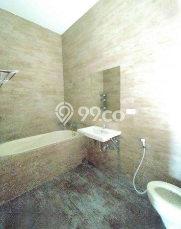 Ready to Use! Premium House LT 210m2 Desain Elegan di Citraland Ready to Use! Premium House LT 210m2 Desain Elegan di Citraland