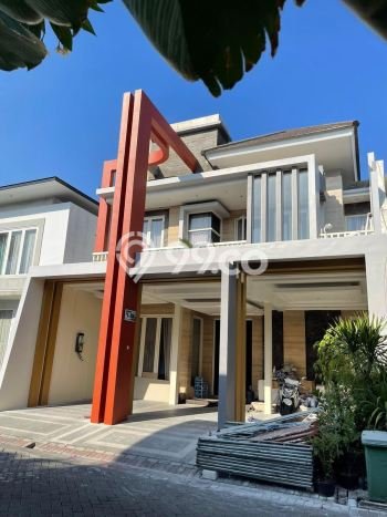 Siap Huni Rumah Mewah 4 Kamar di Gayungan Dekat ke Mana Saja Siap Huni Rumah Mewah 4 Kamar di Gayungan Dekat ke Mana Saja
