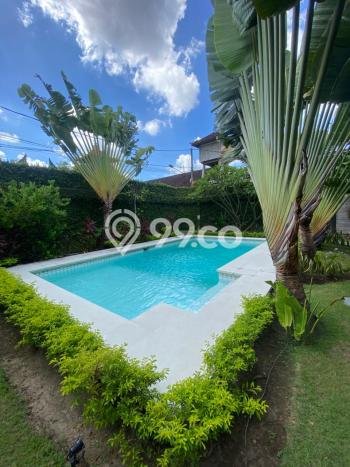 Vila Strategis Kawasan , Ukuran 400m2m², Lingkungan Asri dan aman Vila Strategis Kawasan , Ukuran 400m2m², Lingkungan Asri dan aman