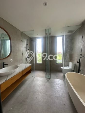 LOKASI TERBAIK! Vila di , Ukuran 389m2m², Lingkungan Asri dan nyaman LOKASI TERBAIK! Vila di , Ukuran 389m2m², Lingkungan Asri dan nyaman