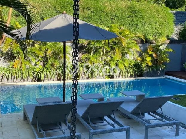 Vila Kawasan , Dimensi 575m2m², Akses ke transportasi umum Vila Kawasan , Dimensi 575m2m², Akses ke transportasi umum