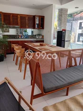 Vila Strategis Kawasan , Area 0m2m², Tersedia Segera Vila Strategis Kawasan , Area 0m2m², Tersedia Segera