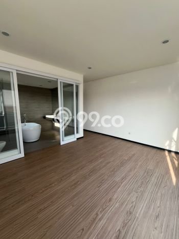 Vila Kawasan , Area 200m2m², Lokasi Strategis Vila Kawasan , Area 200m2m², Lokasi Strategis