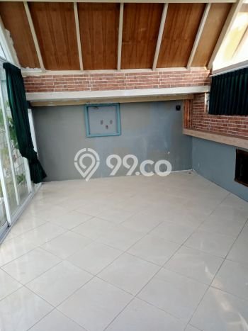 LIMITED OFFER! Rumah Berkualitas di , Luas 94m2m² Bangunan 180m2m² LIMITED OFFER! Rumah Berkualitas di , Luas 94m2m² Bangunan 180m2m²