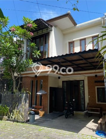 Rumah Modern 3 KT di Kerobokan Kaja Badung Semi Furnished Rumah Modern 3 KT di Kerobokan Kaja Badung Semi Furnished