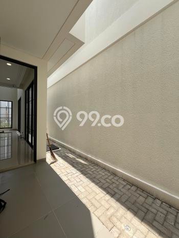 Ready to Use! Luxury House LT 128m2 Desain Modern di Cihuni Ready to Use! Luxury House LT 128m2 Desain Modern di Cihuni