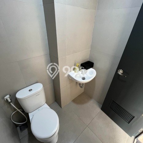 Ruko Dijual di Tangerang LT 63m2 & LB 163m2 Lokasi Terbaik! Ruko Dijual di Tangerang LT 63m2 & LB 163m2 Lokasi Terbaik!