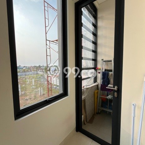 Unit Ruko Dijual di Tangerang LT 63m2 & LB 163m2 Unit Ruko Dijual di Tangerang LT 63m2 & LB 163m2