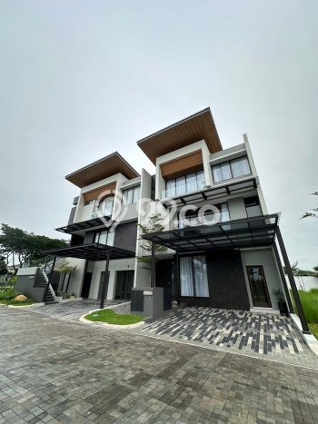 Siap Huni Rumah Mewah 5 Kamar di Pagedangan Dekat ke Mana Pun Siap Huni Rumah Mewah 5 Kamar di Pagedangan Dekat ke Mana Pun