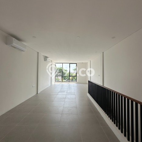 Unit Ruko Dijual di Tangerang LT 67m2 & LB 184m2 Unit Ruko Dijual di Tangerang LT 67m2 & LB 184m2