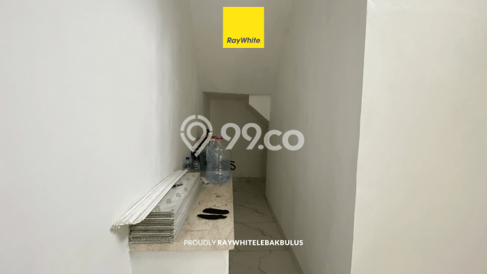 Ruko Komersial Dijual di Pancoran Jakarta Selatan LT 106m2 & LB 300m2 Ruko Komersial Dijual di Pancoran Jakarta Selatan LT 106m2 & LB 300m2