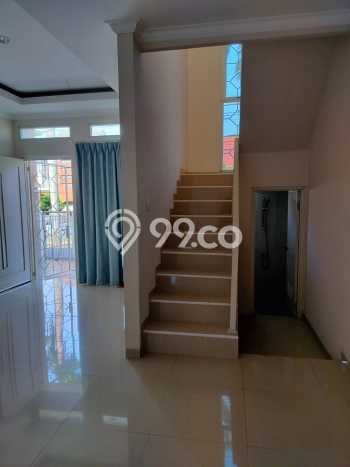 Jual Rumah Minimalis Bagus Punya 5 KT di Serpong Utara Tangerang Selatan SHM Jual Rumah Minimalis Bagus Punya 5 KT di Serpong Utara Tangerang Selatan SHM