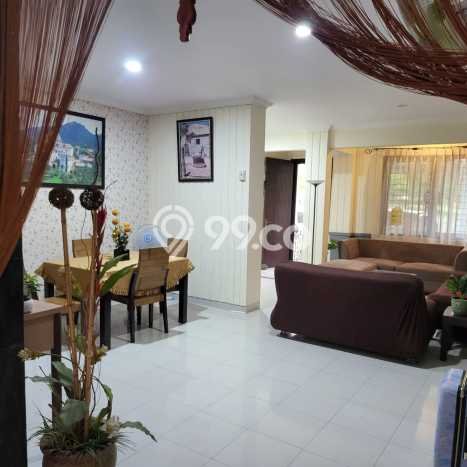 Dijual Rumah Premium dengan Fasilitas Sekitar Lengkap di Serpong, Tangerang Selatan Dijual Rumah Premium dengan Fasilitas Sekitar Lengkap di Serpong, Tangerang Selatan