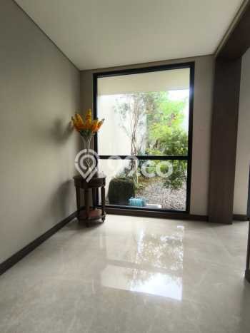 Hunian Eksklusif Siap Huni LT 336m2 di Cisauk, Tangerang Hunian Eksklusif Siap Huni LT 336m2 di Cisauk, Tangerang