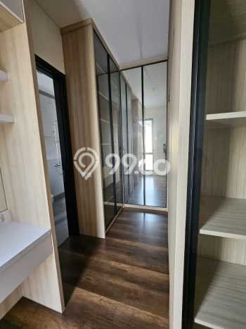 Hunian Mewah Siap Huni LT 160m2 di Pagedangan, Tangerang Hunian Mewah Siap Huni LT 160m2 di Pagedangan, Tangerang