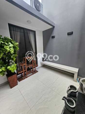 Hunian Mewah Siap Huni LT 160m2 di Pagedangan, Tangerang Hunian Mewah Siap Huni LT 160m2 di Pagedangan, Tangerang
